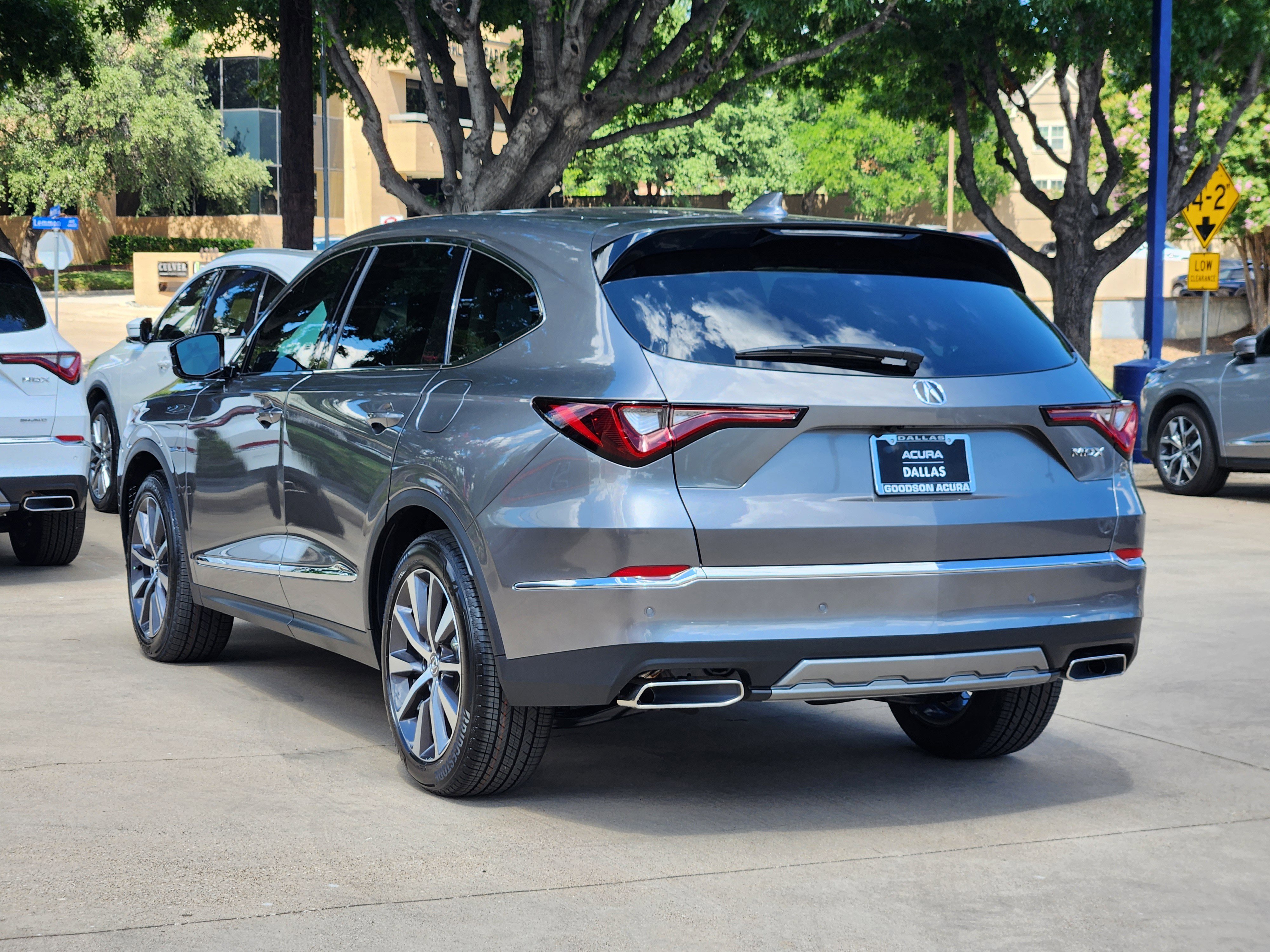 New 2026 Acura MDX FWD w/ Technology Package image 4