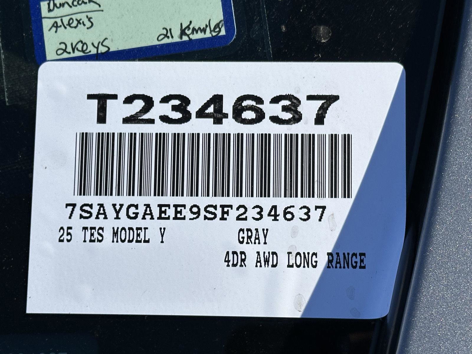 Used 2025 Tesla Model Y Long Range image 14