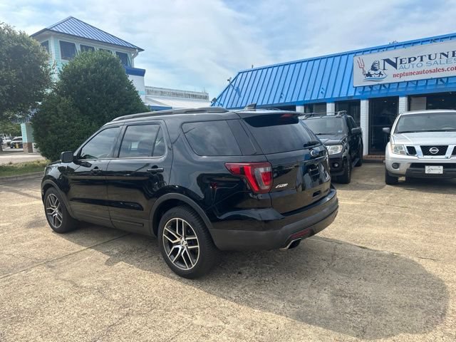 Used 2017 Ford Explorer Sport w/ Equipment Group 401A AWD/4WD image 7