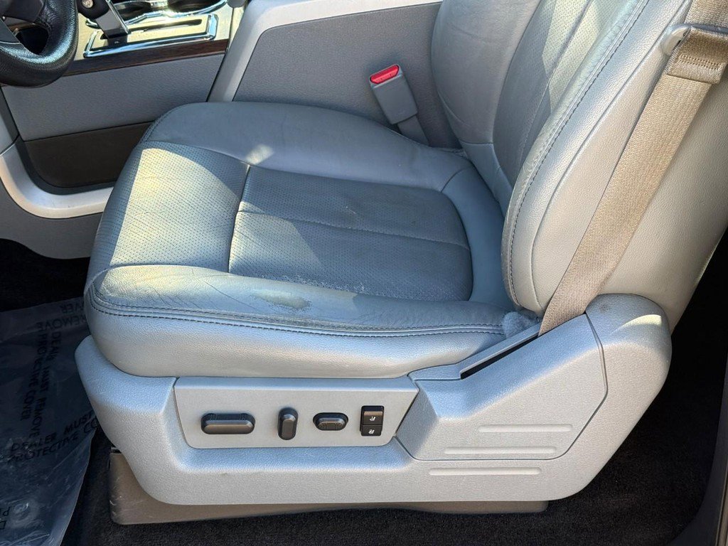 Used 2014 Ford F150 Lariat w/ Equipment Group 502A Luxury image 19