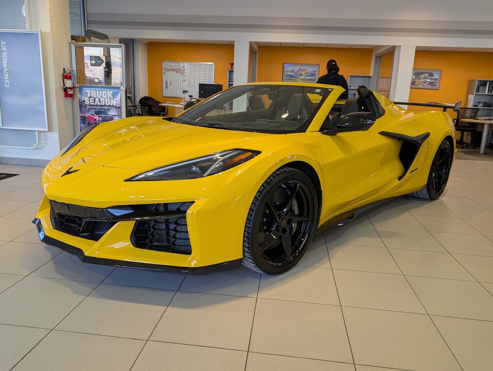 New 2026 Chevrolet Corvette E-Ray w/ Stealth Interior Trim Package image 5