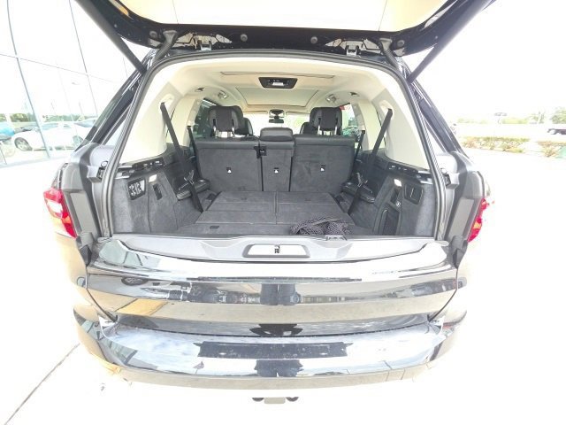 Used 2019 BMW X7 xDrive50i w/ Premium Package image 28