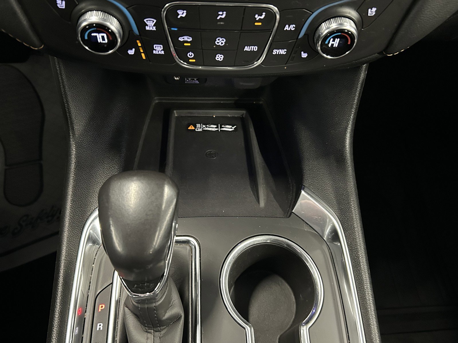 Used 2021 Chevrolet Traverse Premier w/ LPO, Blackout Package image 36