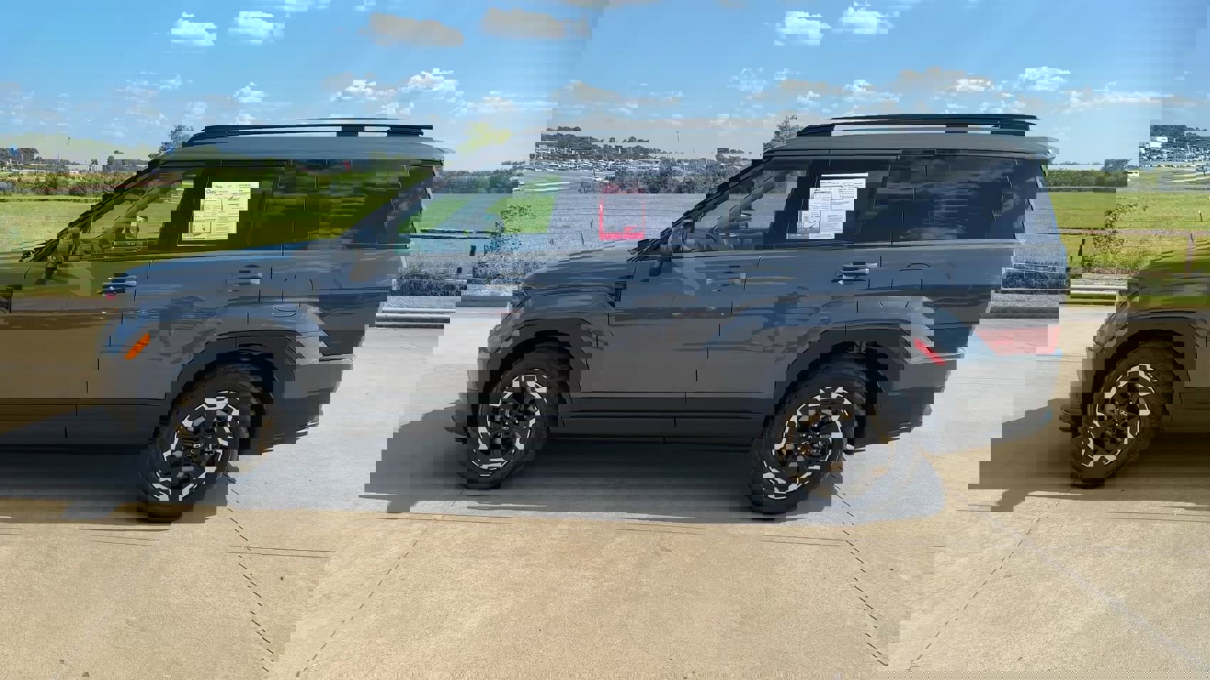 Used 2025 Hyundai Santa Fe SEL image 6