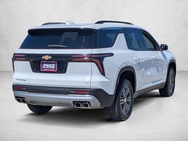 Used 2024 Chevrolet Traverse LT image 5