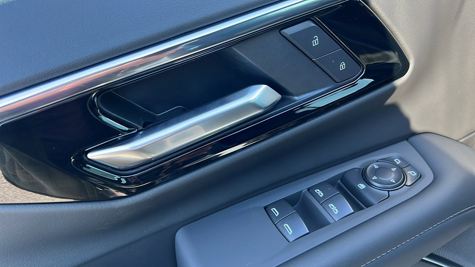 New 2026 Chevrolet Tahoe LS image 19