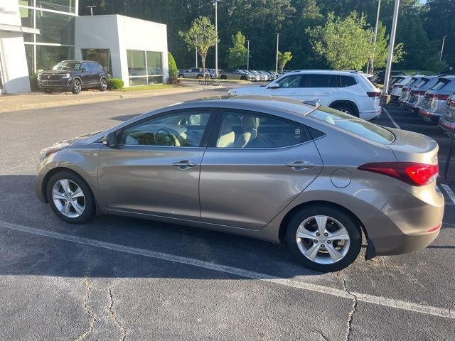 Used 2016 Hyundai Elantra Value Edition FWD image 8