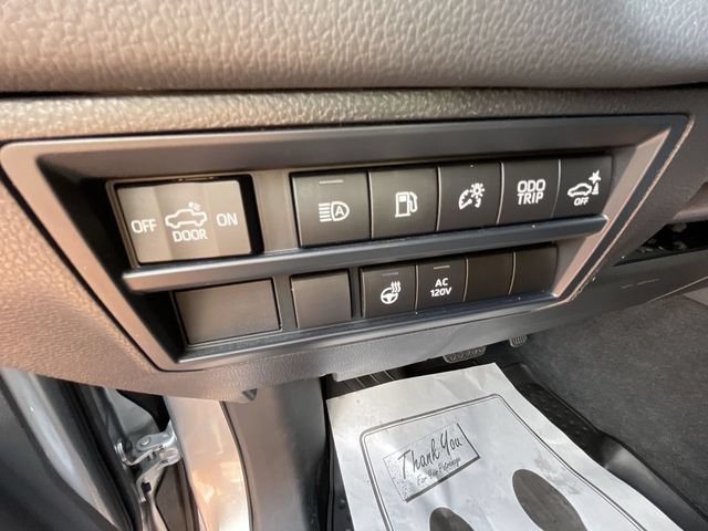 Used 2024 Toyota Tundra Limited AWD/4WD image 11