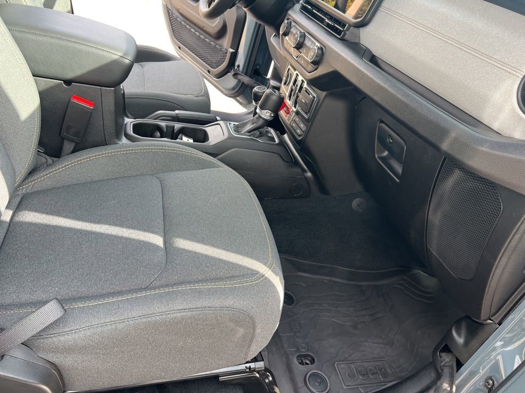 Certified 2024 Jeep Wrangler Willys image 58