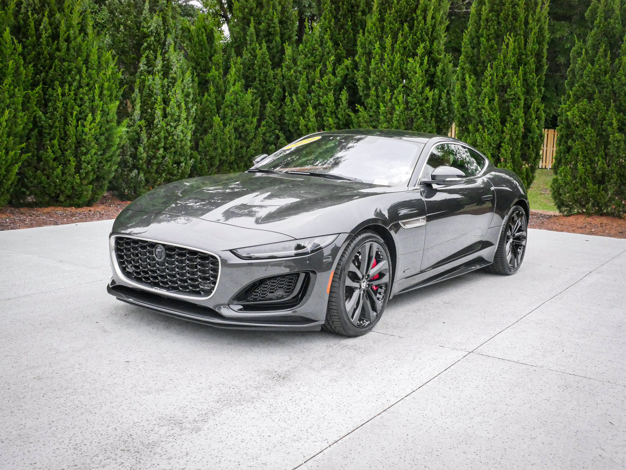 Used 2024 Jaguar F-TYPE Coupe AWD image 5