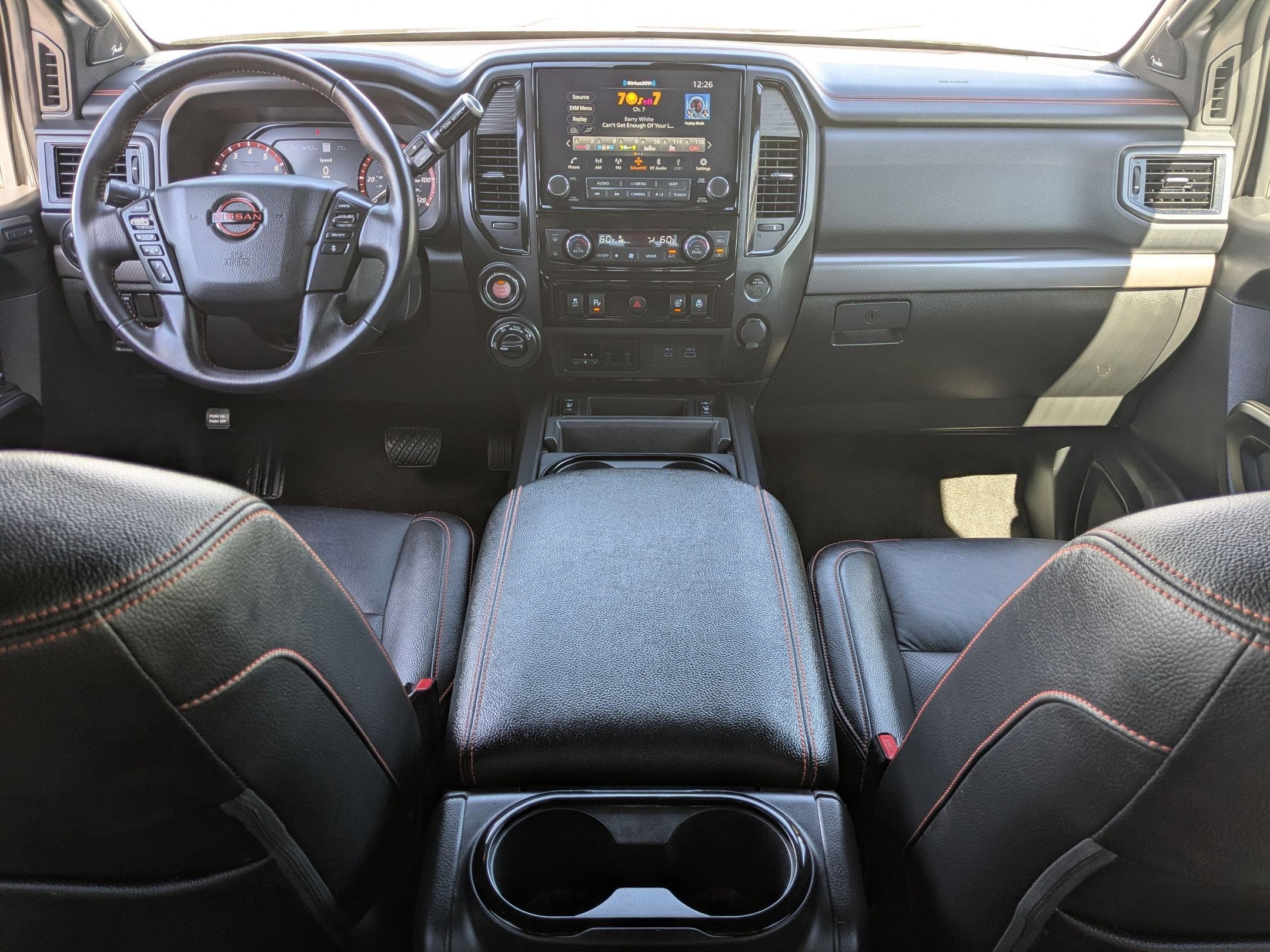 Used 2024 Nissan Titan PRO-4X w/ Pro-4x Convenience Package image 27