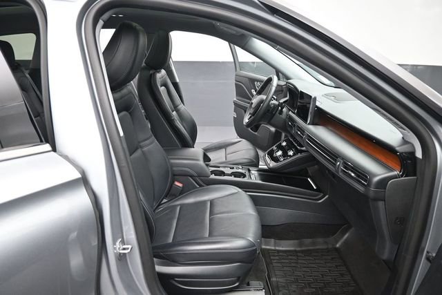 Certified 2021 Lincoln Corsair Reserve w/ Equipment Group 201A AWD/4WD image 31