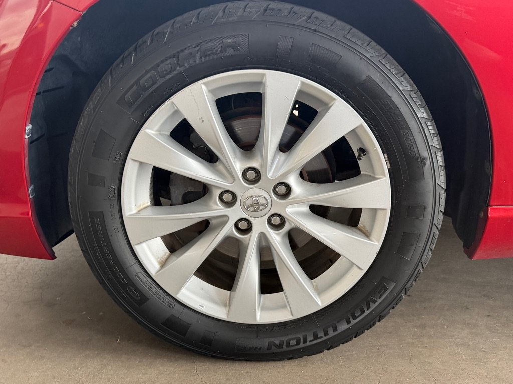 Used 2013 Toyota Venza XLE w/ XLE Premium Pkg FWD image 58