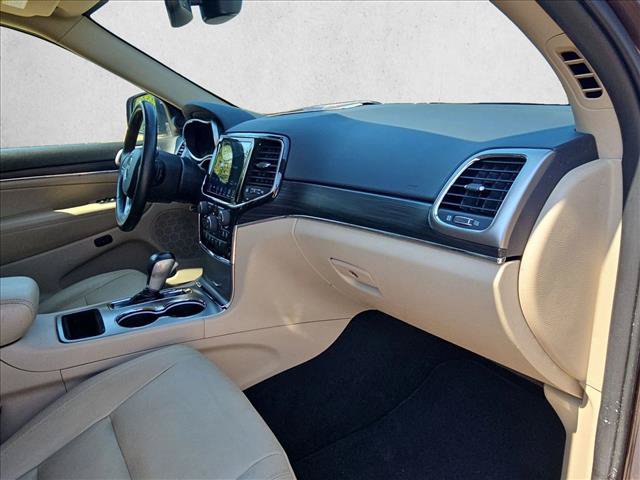 Used 2020 Jeep Grand Cherokee Limited RWD image 18