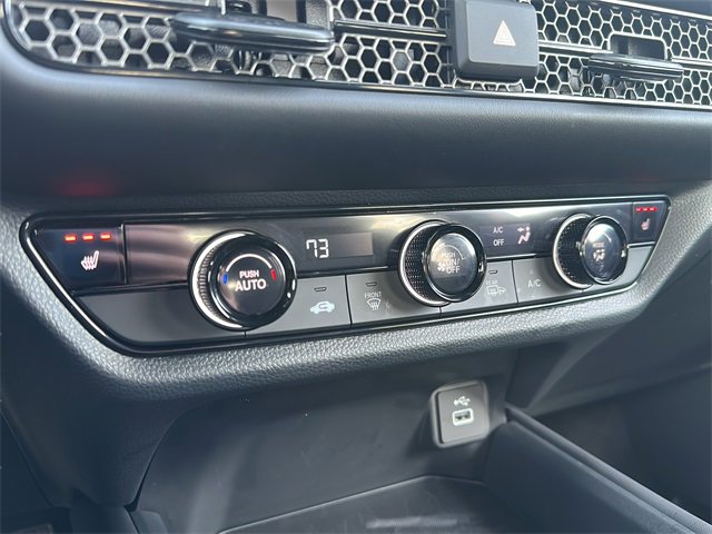 Certified 2025 Honda HR-V Sport image 28