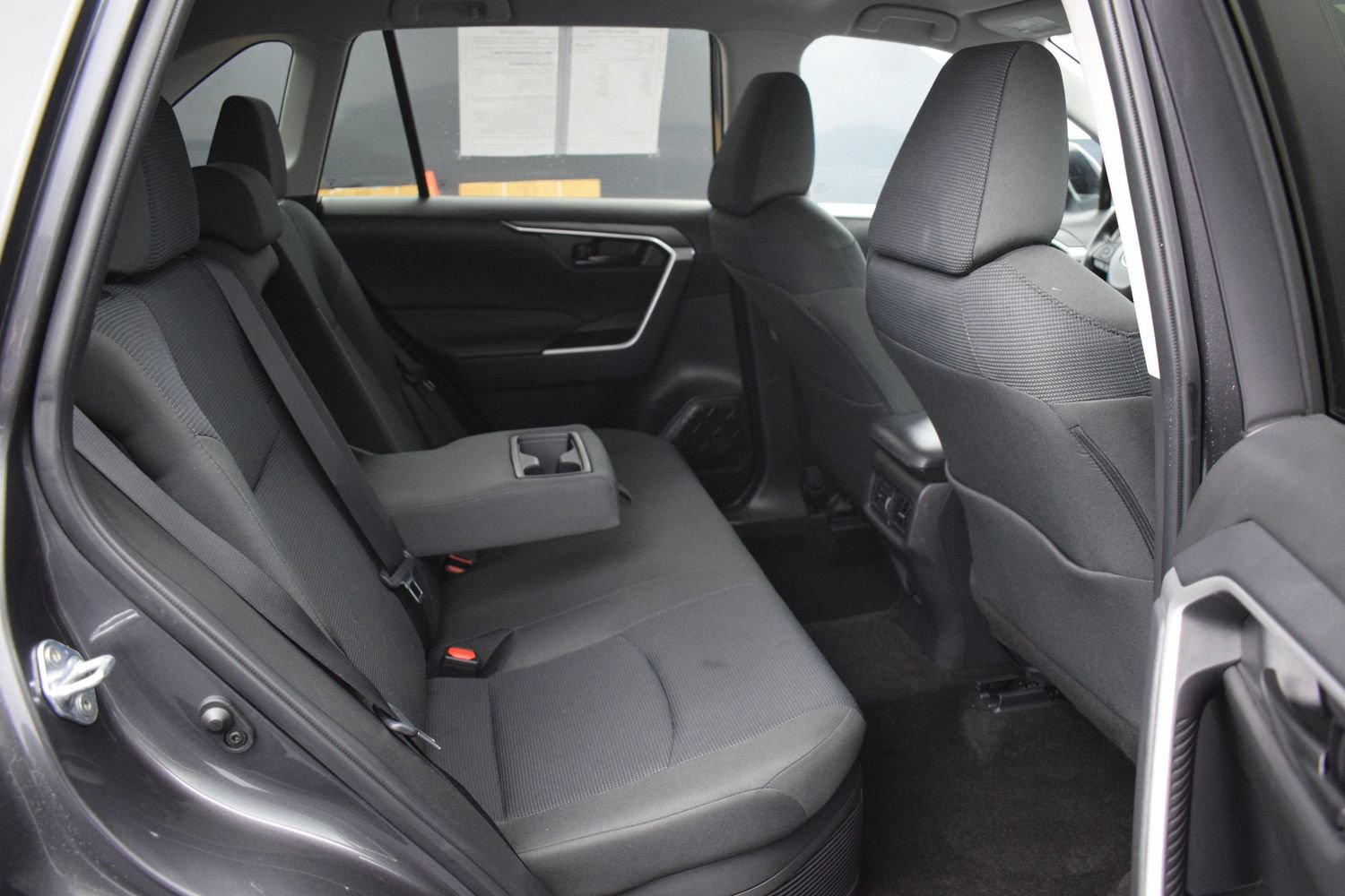 Used 2024 Toyota RAV4 LE AWD/4WD image 11