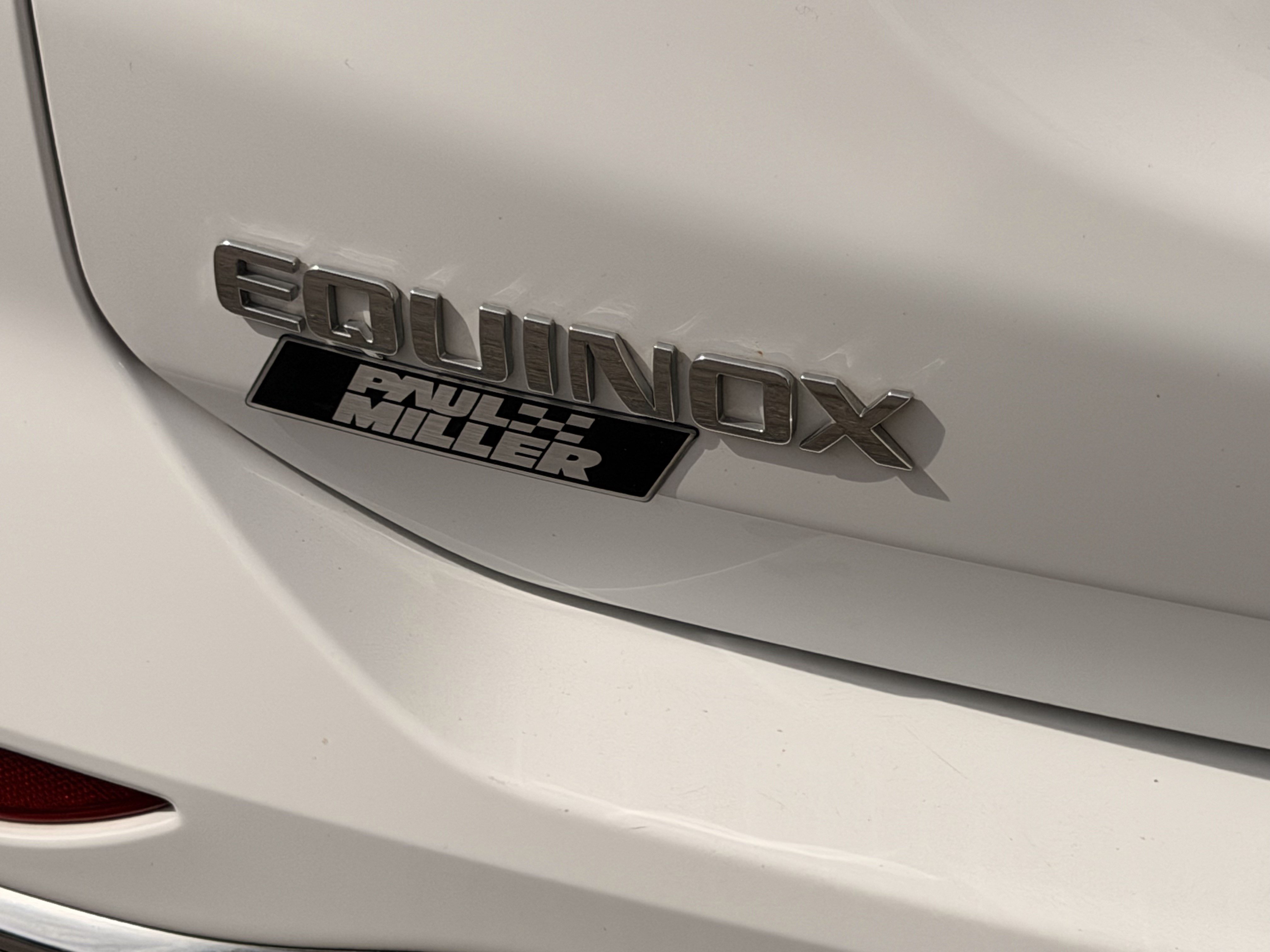 Used 2019 Chevrolet Equinox LT FWD image 27