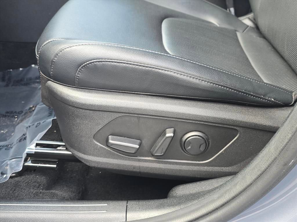 Used 2023 Kia Sportage EX image 10