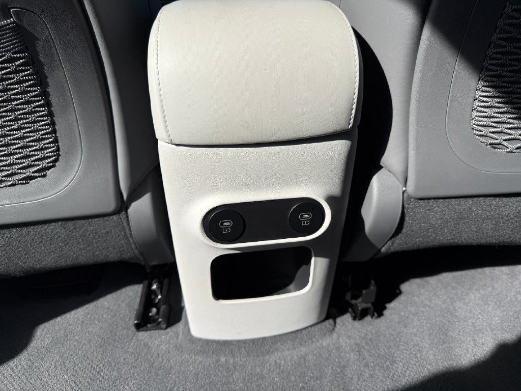 Used 2025 Hyundai Ioniq 5 SEL RWD image 36