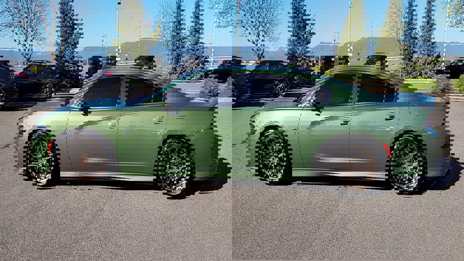 Used 2019 Dodge Charger SRT Hellcat w/ Harman/Kardon Audio Group image 5