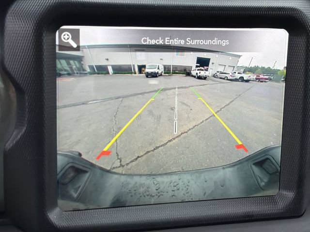 Used 2020 Jeep Gladiator Overland AWD/4WD image 14