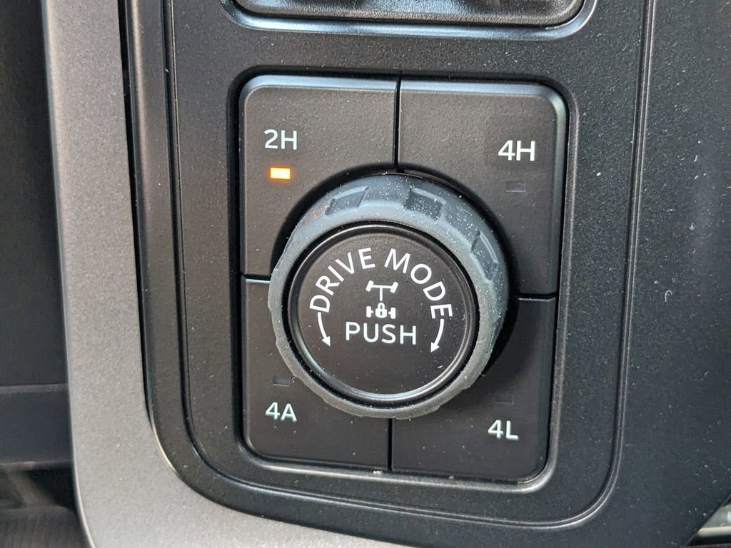 New 2025 Ford F150 Lariat w/ Equipment Group 502A High image 27