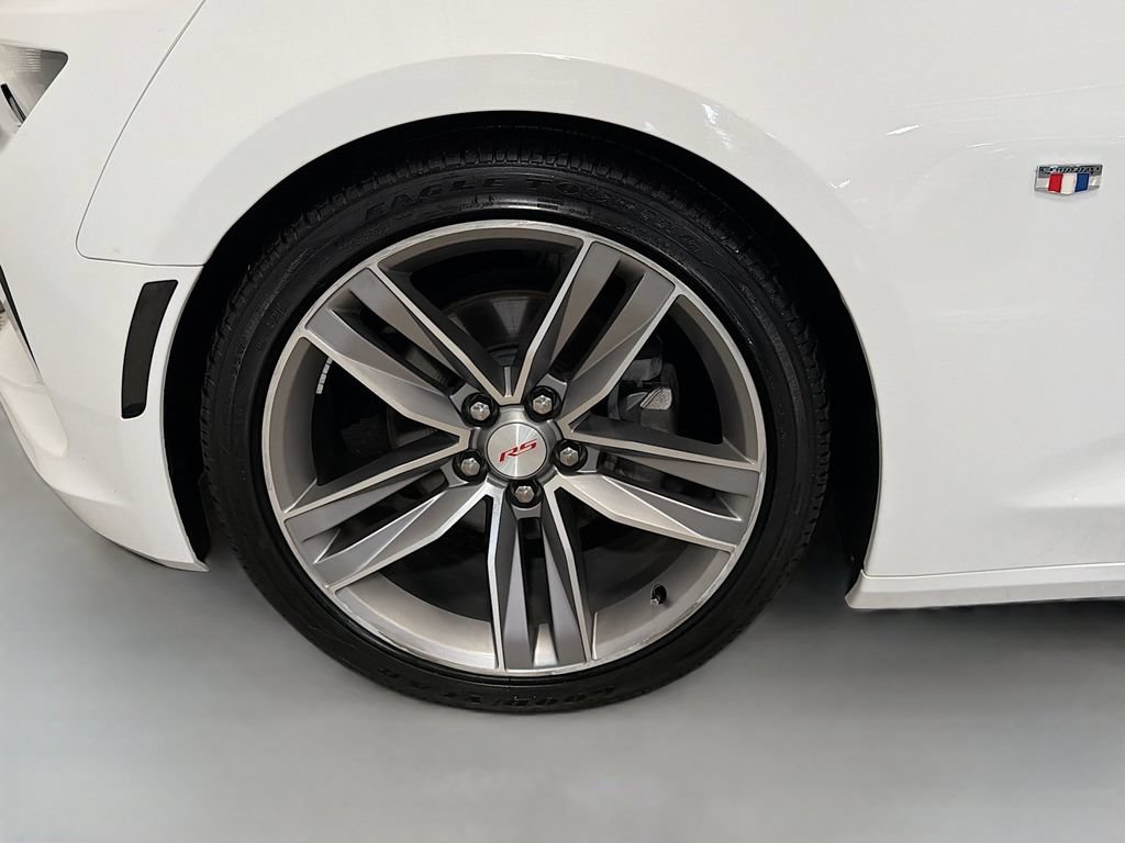 Used 2018 Chevrolet Camaro LT w/ RS Package RWD image 32
