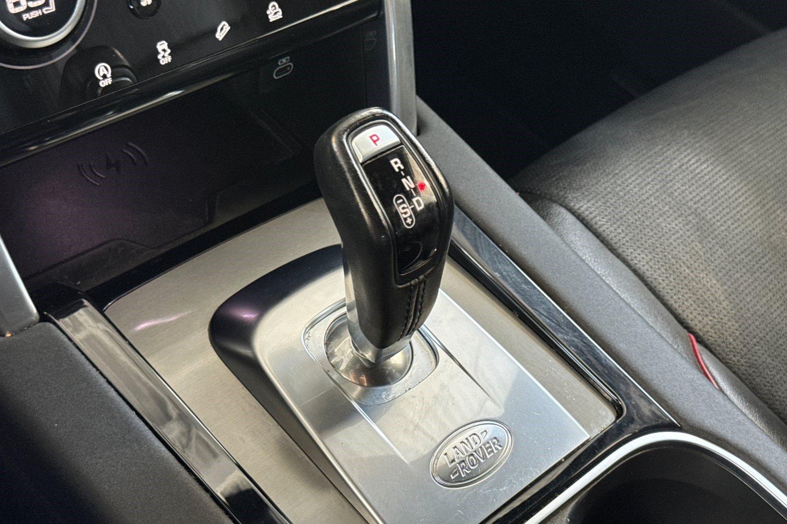Used 2022 Land Rover Discovery Sport S R-Dynamic AWD/4WD image 29