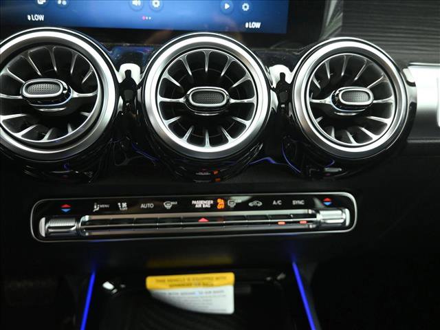 New 2026 Mercedes-Benz GLB 250 4MATIC image 16