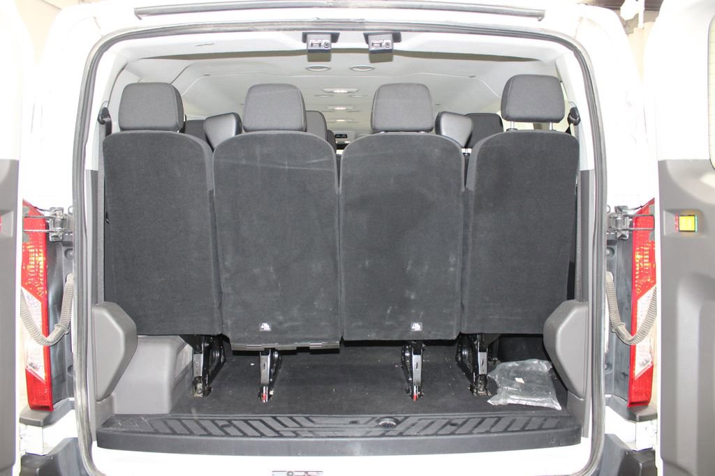Used 2024 Ford Transit 350 XLT image 19