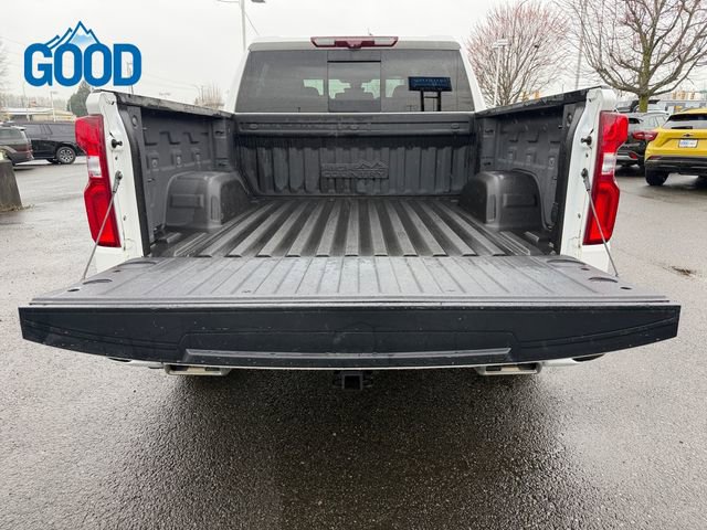 Used 2020 Chevrolet Silverado 1500 High Country w/ Technology Package image 39