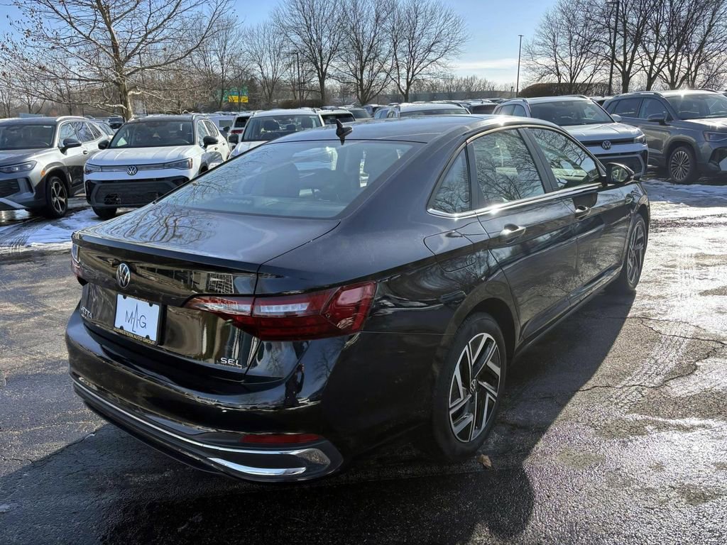 Used 2022 Volkswagen Jetta SEL image 7