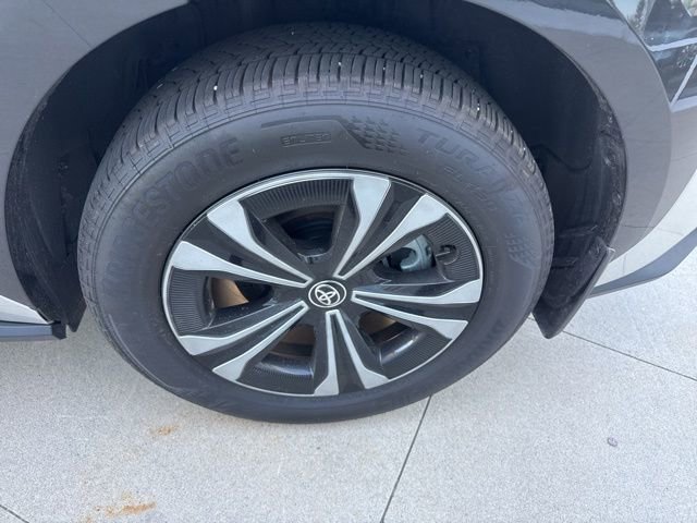 Used 2025 Toyota bZ4X AWD w/ Weather Package image 11