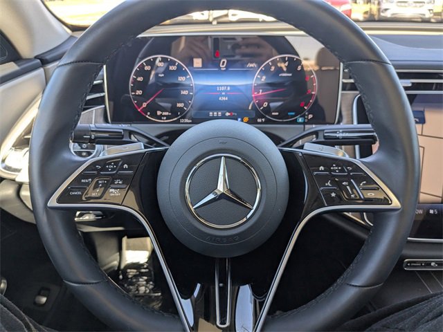 Used 2025 Mercedes-Benz E 350 4MATIC Sedan image 29