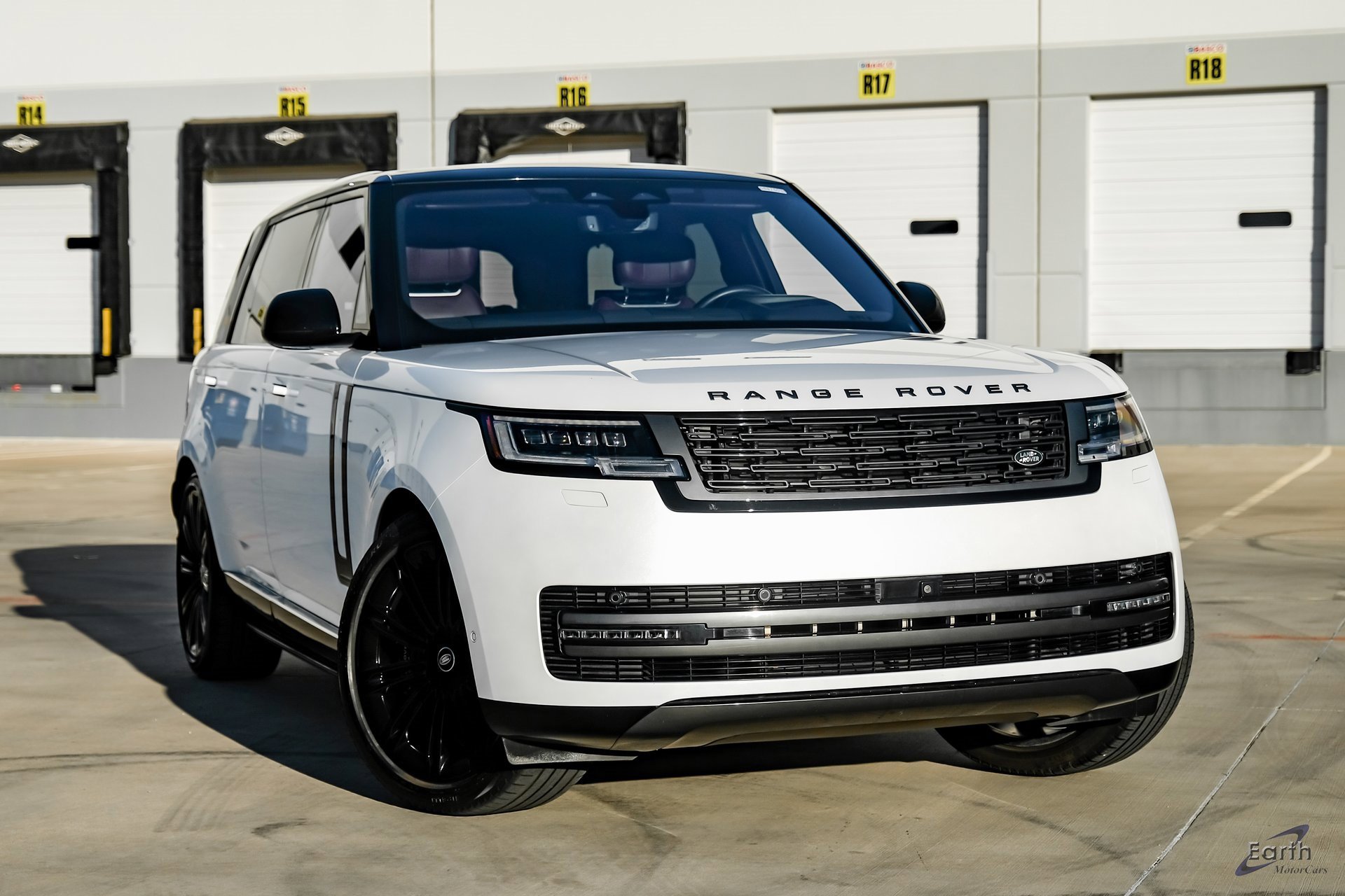 Used 2023 Land Rover Range Rover Long Wheelbase Autobiography image 20