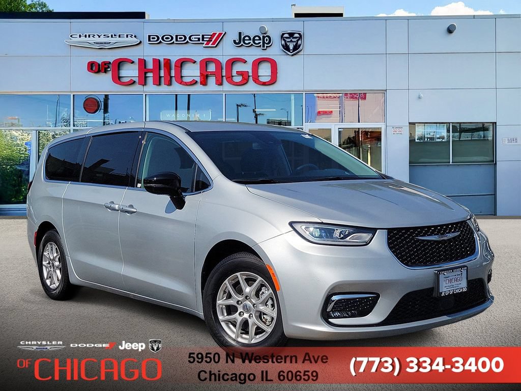 Certified 2024 Chrysler Pacifica Touring-L FWD image 1