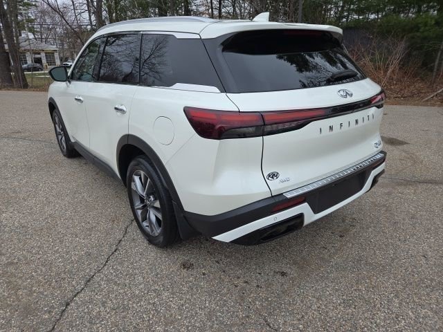 Used 2023 INFINITI QX60 Luxe w/ Cargo Package AWD/4WD image 3