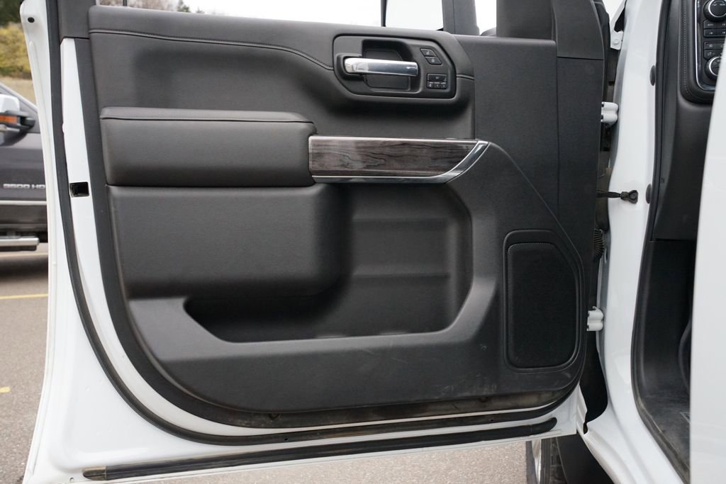 Used 2022 Chevrolet Silverado 3500 LTZ image 15