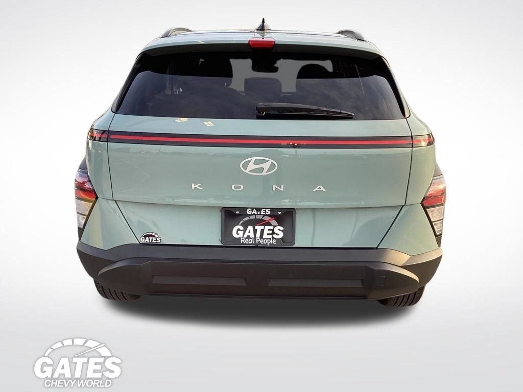 Used 2025 Hyundai Kona SEL FWD image 8
