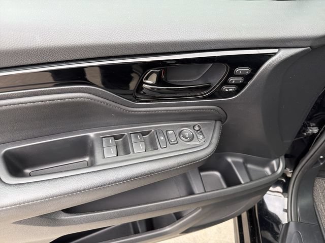 Used 2025 Honda Odyssey Elite image 15