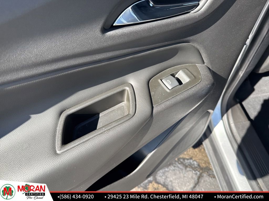 Used 2021 Chevrolet Equinox LT image 23