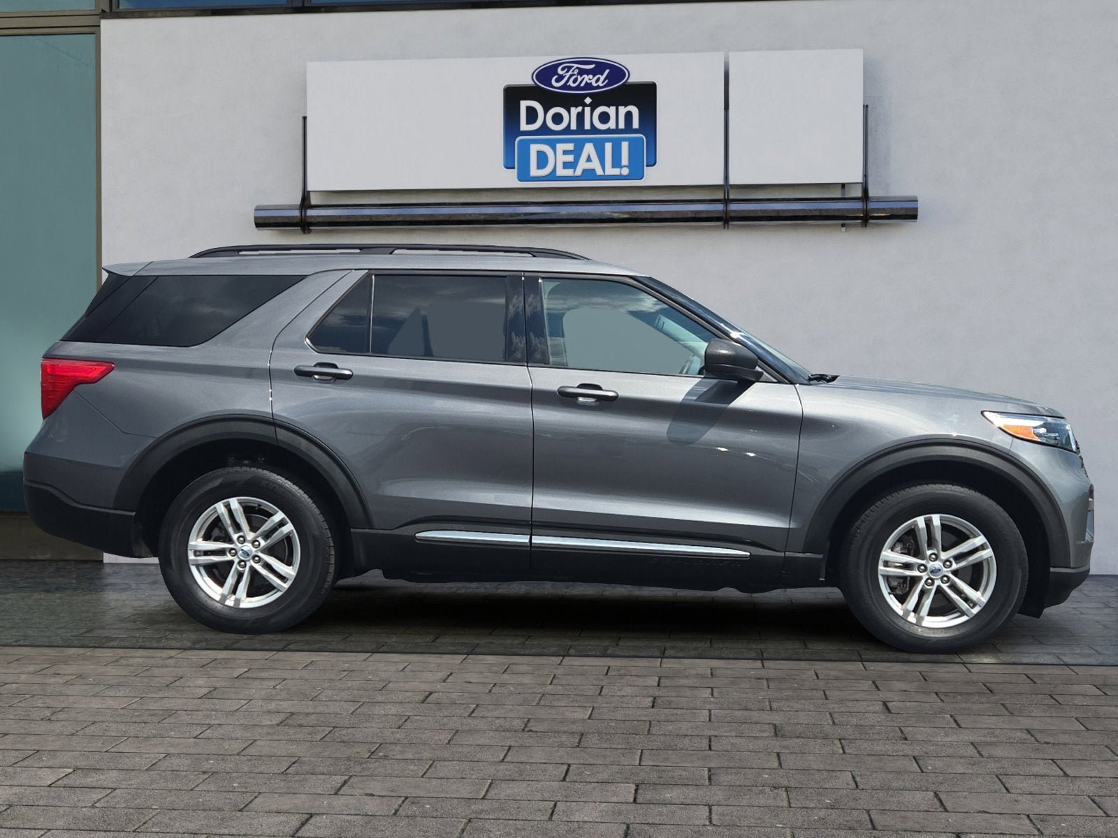 Certified 2022 Ford Explorer XLT w/ Equipment Group 202A video 2