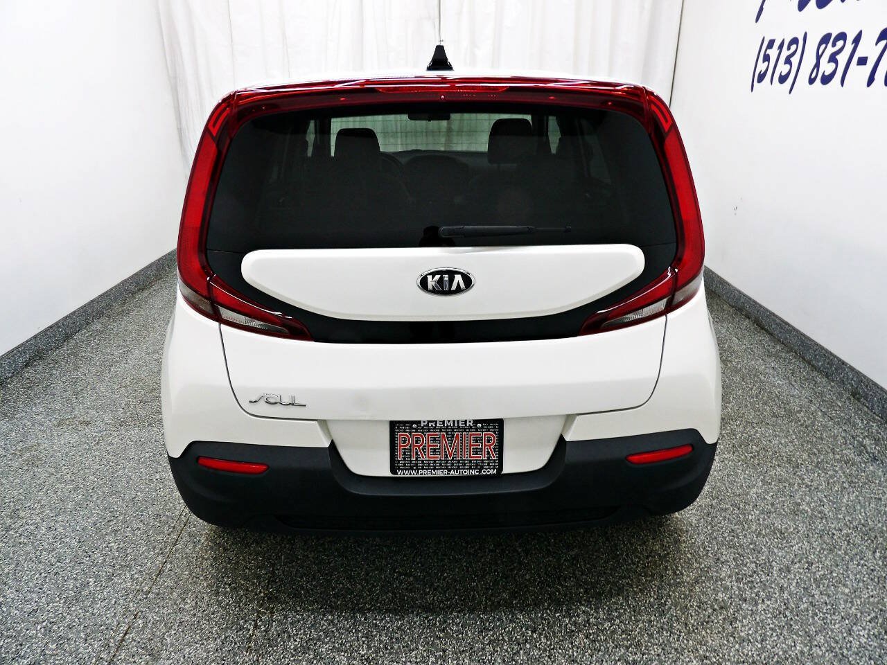 Used 2020 Kia Soul LX FWD image 5