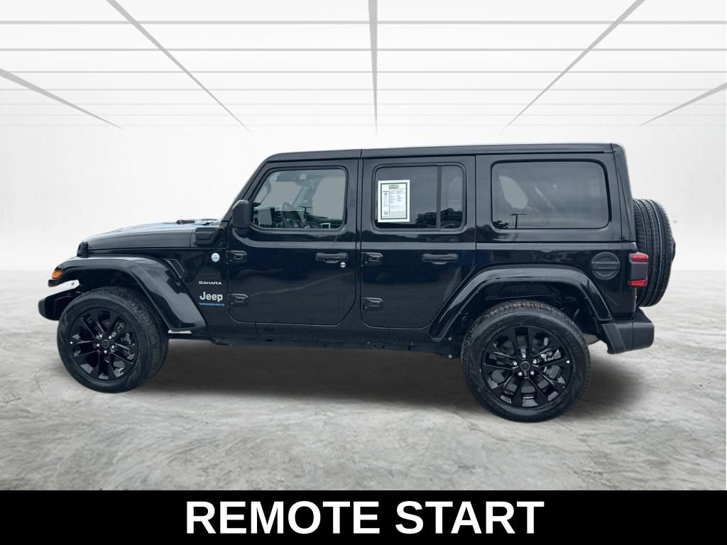 Used 2024 Jeep Wrangler Unlimited Sahara AWD/4WD image 8