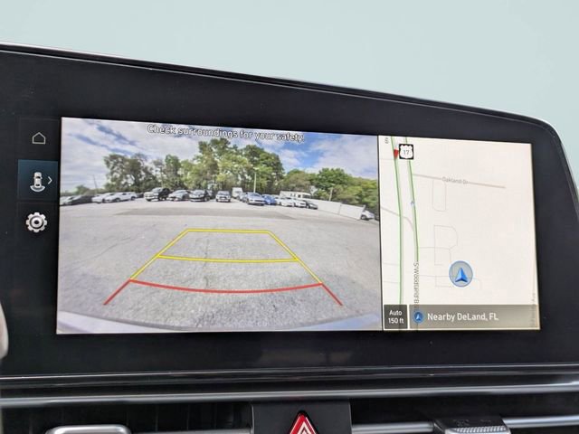 Used 2025 Hyundai Elantra SEL image 21