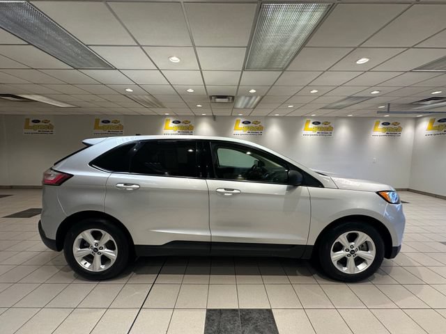 Used 2019 Ford Edge SE AWD/4WD image 3
