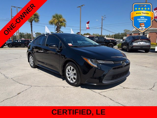 Certified 2025 Toyota Corolla LE FWD image 3
