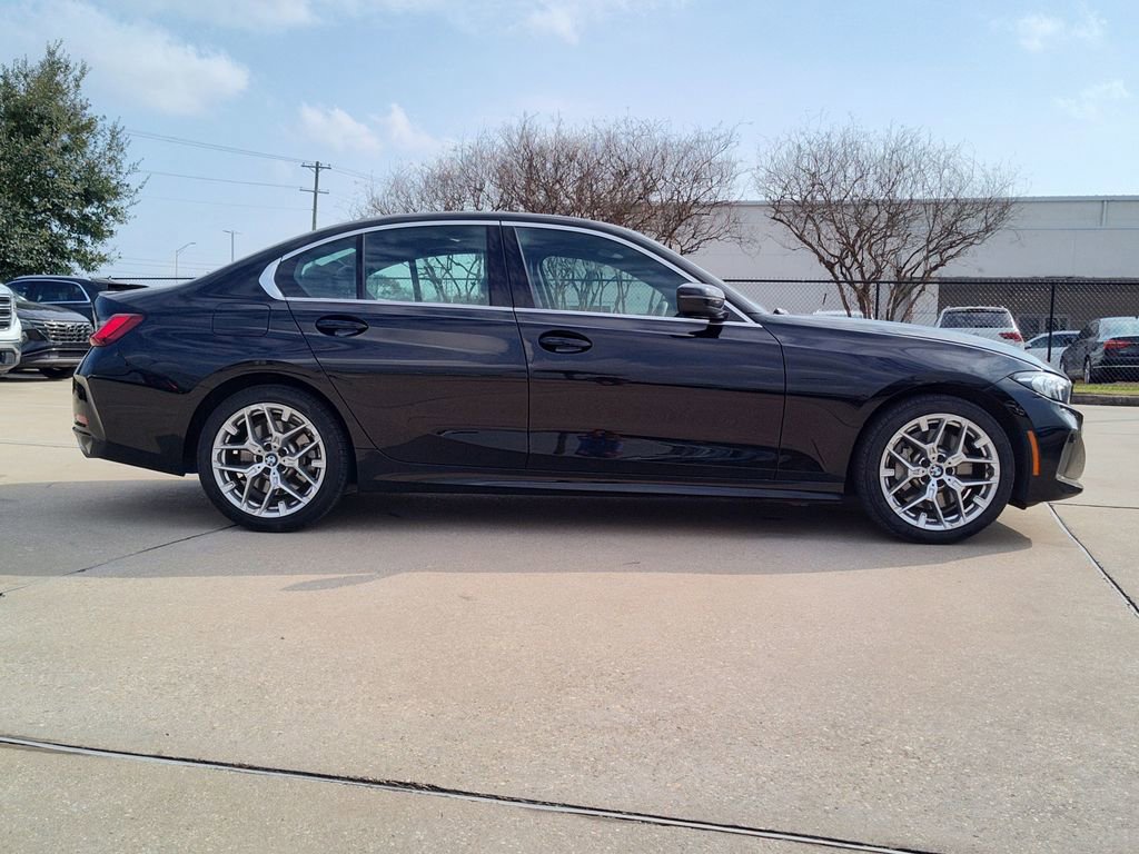 Used 2025 BMW 330i Sedan image 11