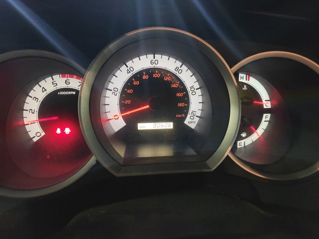 Used 2014 Toyota Tacoma PreRunner w/ Convenience Package image 9