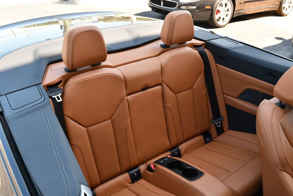 Used 2023 BMW 430i Convertible w/ M Sport Package RWD image 17
